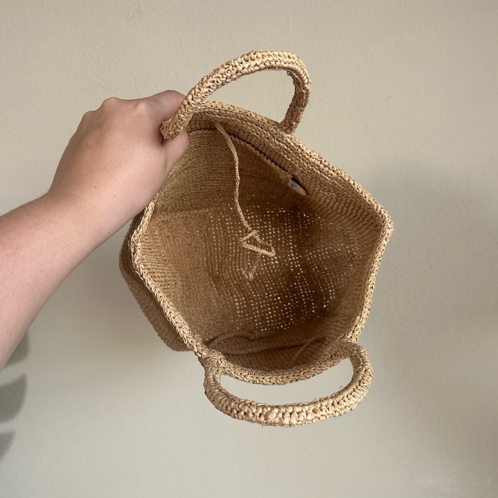 Woven Straw Tote Bag in Natural - Lightweight Summer Handbag - Picture 8 of 16